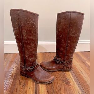 Frye Phillip Ring Distressed Whiskey Brown Tall Riding Boot Size 8